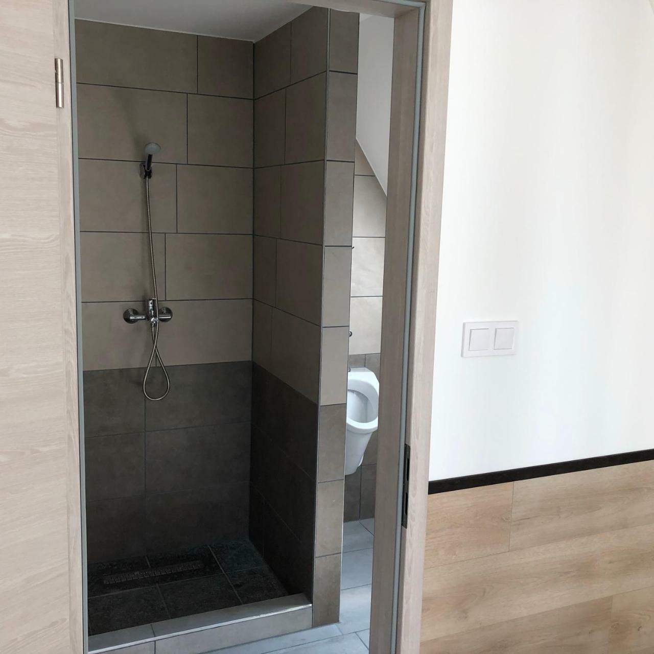 Juno Apartman Vendeghaz Miskolc Exterior photo