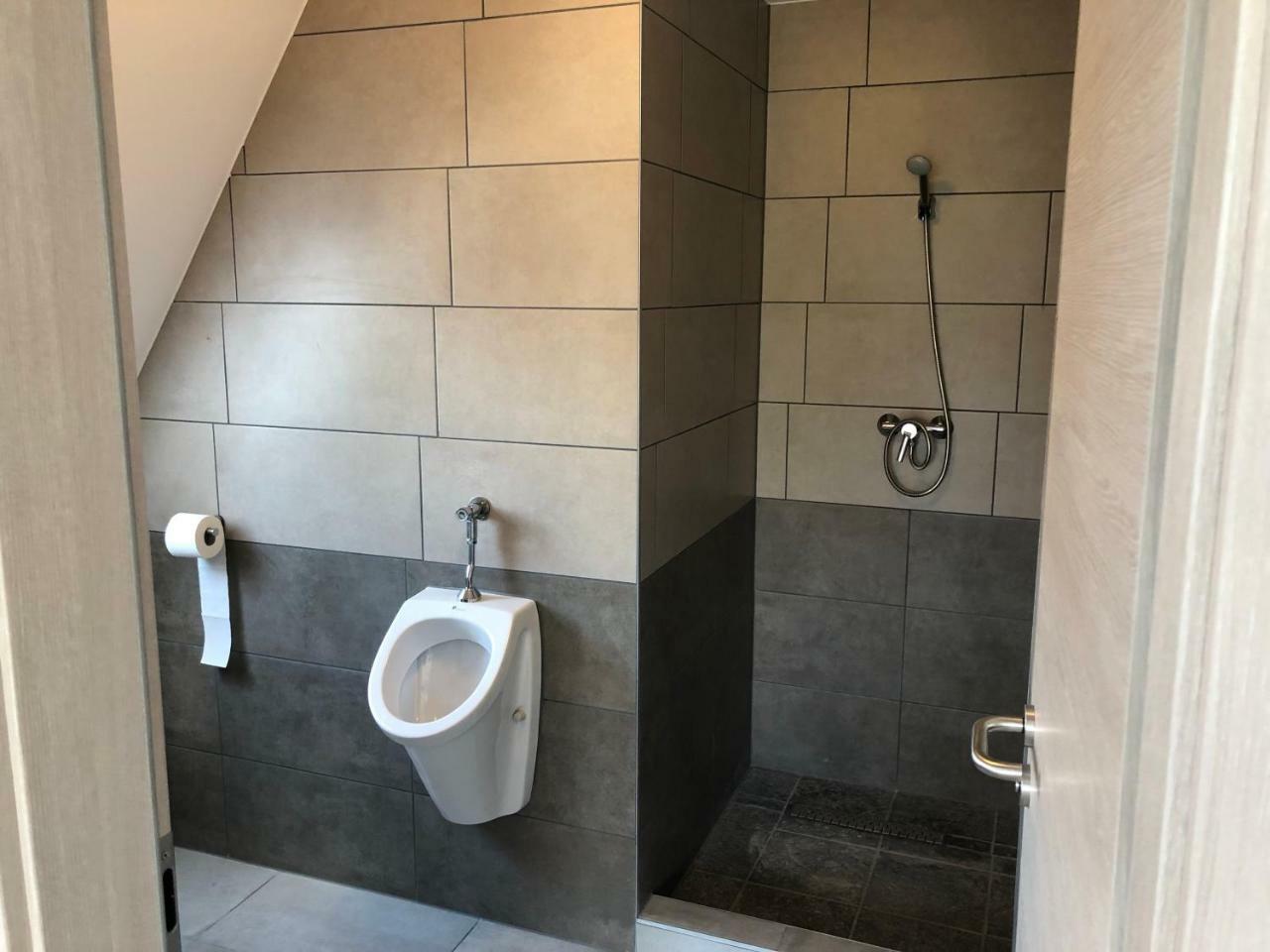 Juno Apartman Vendeghaz Miskolc Exterior photo